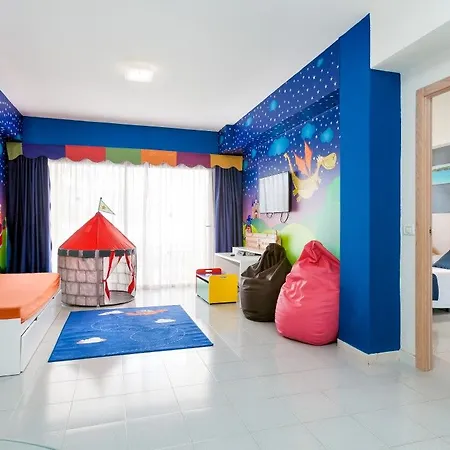 Tagoro Family & Fun 4* אדחה