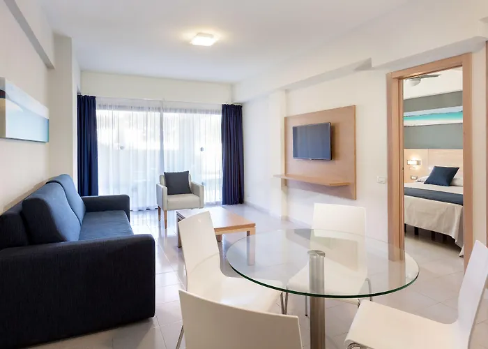 Tagoro Family & Fun Hotel